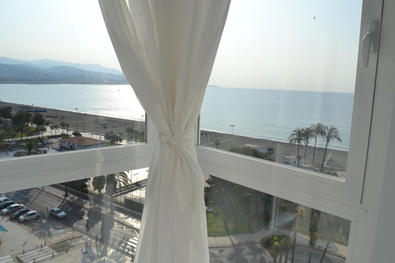 Piso A 50 M Del Mar - Mejores Vistas De Torre Del Mar Exterior photo