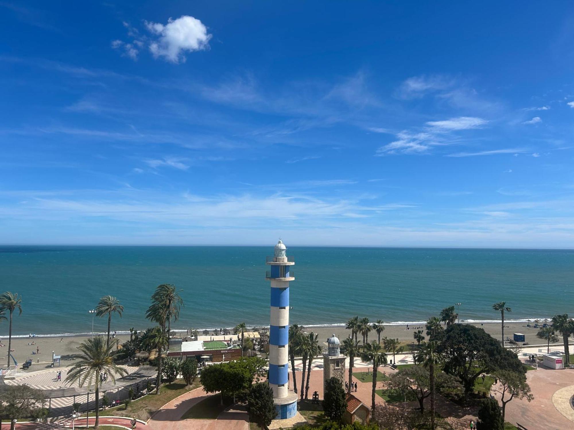 Piso A 50 M Del Mar - Mejores Vistas De Torre Del Mar Exterior photo